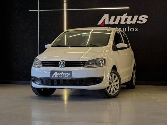 VOLKSWAGEN FOX 1.0 MI 8V FLEX 4P MANUAL VOLKSWAGEN FOX 1.0 MI 8V FLEX 4P MANUAL
